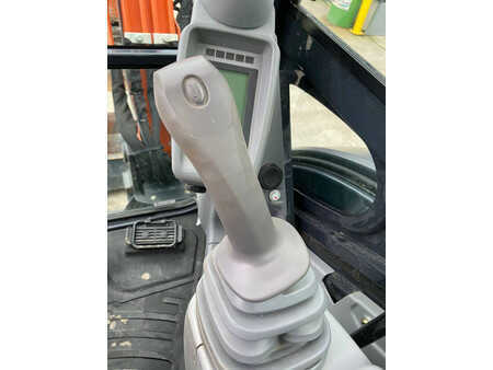 Minigraver 2022 Hitachi ZX 33 U-6 (20)