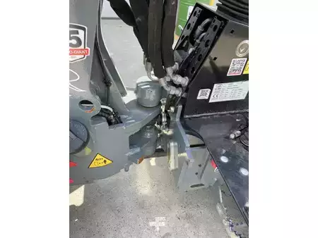 Pale Gommate 2022 Giant G2700 Xtra HD (6436) (10)