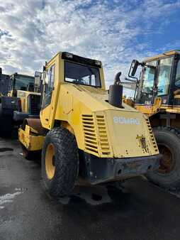 Sestavy válců 2002 BOMAG D177D-3 (13)