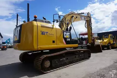 Lánctalpas kotrógép 2013 Caterpillar CAT 329 EL (1)