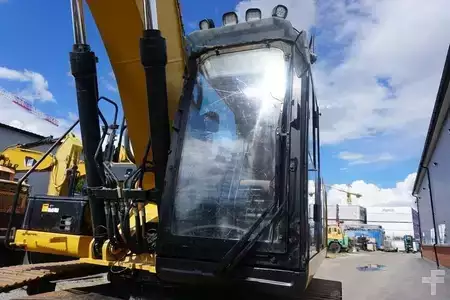 Lánctalpas kotrógép 2013 Caterpillar CAT 329 EL (7)