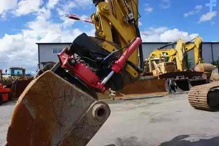 Lánctalpas kotrógép 2013 Caterpillar CAT 329 EL (9)