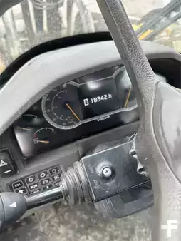 Radlader 2014 Volvo L 220 H (4)