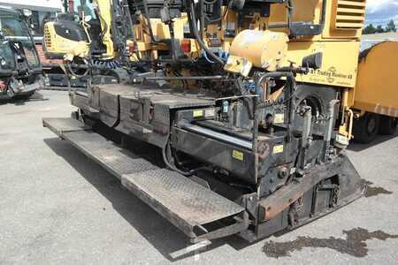 Kerékburkoló 2010 Caterpillar AP 300 (12)