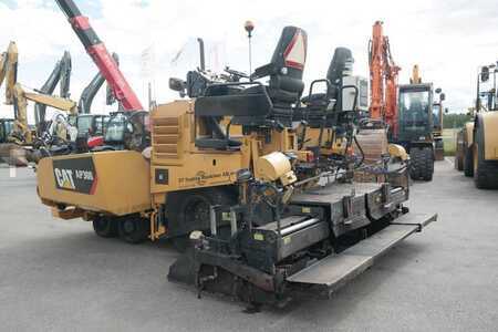 Kerékburkoló 2010 Caterpillar AP 300 (4)