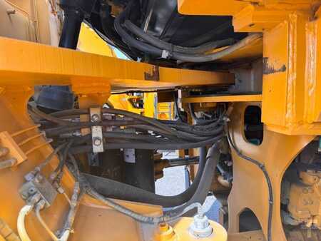Chargeuse sur pneus 2001 Caterpillar 980 G (4)