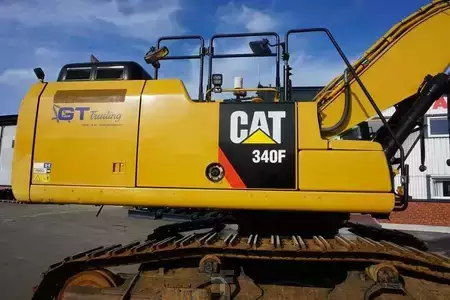 Lánctalpas kotrógép 2016 Caterpillar 340F (2)