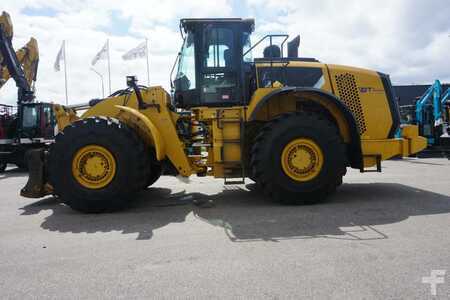Kolové nakladače 2015 Caterpillar 980M (1)