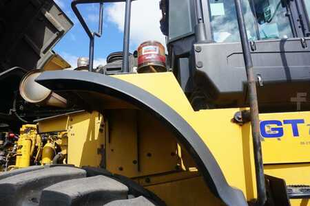 Kolové nakladače 2015 Caterpillar 980M (13)