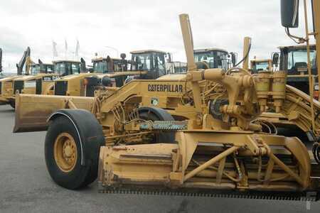 Livellatrici 1990 Caterpillar 140 G (12)