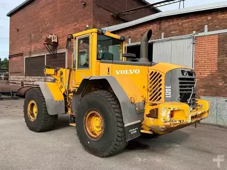 Radlader 2002 Volvo L 120 E (4)
