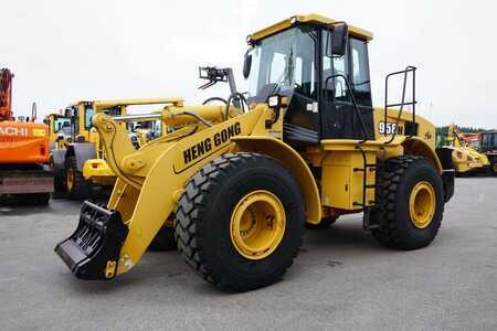 Wheel Loaders 2011 Cheng Gong G958H (1)