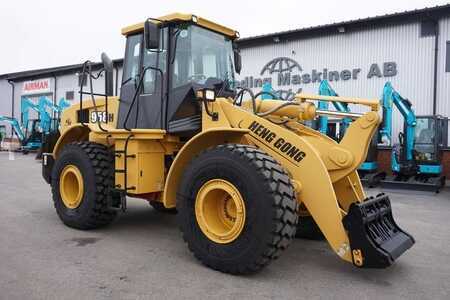 Wheel Loaders 2011 Cheng Gong G958H (5)