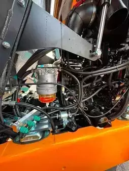 Kerekes rakodó 2024 Venieri 4.63H 35KM/H *PREMIÄR* (10)