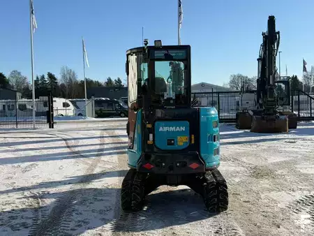 Mini excavadoras 2023 Airman AX 33 U (10)
