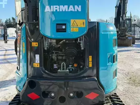 Mini excavadoras 2023 Airman AX 33 U (15)