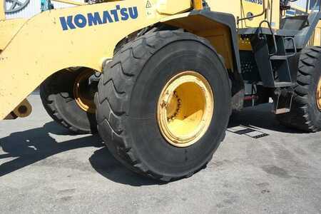 Pyöräkuormaajat 2002 Komatsu WA 380-5-H (2)