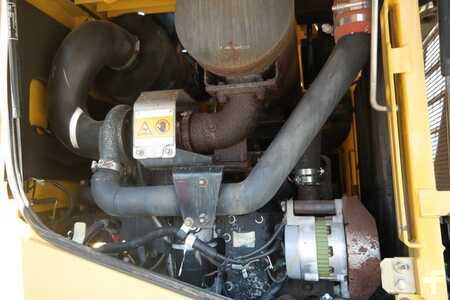 Pyöräkuormaajat 2002 Komatsu WA 380-5-H (9)