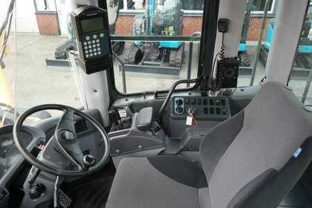 Pyöräkuormaajat 2002 Komatsu WA 470-3 (14)