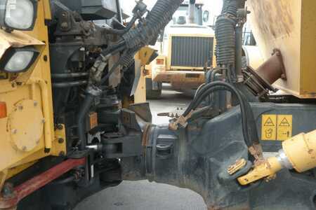 Nivelohjatut dumpperit 2005 Komatsu HM300-1 (9)