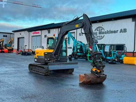 Pelles sur chenilles 2015 Caterpillar ECR 88 D (8)