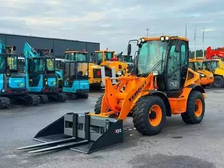 Wheel Loaders 2024 Venieri 4.63H 35KM/H *PREMIÄR* (4)