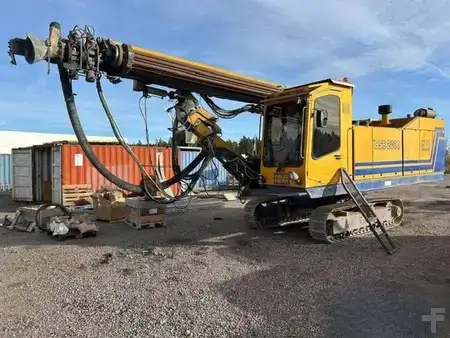 Rotary Drilling Rig 2004 Hausherr HSB2000XXL (1)