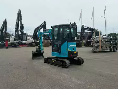 mini escavadeira 2026 Airman AX 26 U-7 (3)