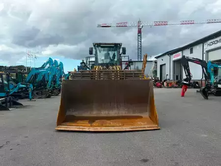Kolové nakladače 2016 Caterpillar 980M (17)
