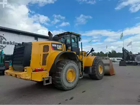 Kolové nakladače 2016 Caterpillar 980M (2)