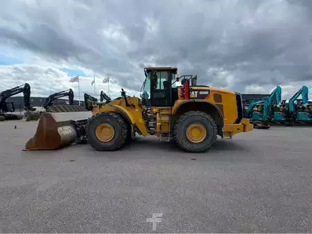 Kolové nakladače 2016 Caterpillar 980M (7)