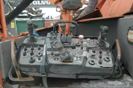 Rotary Drilling Rig 2001 Tamrock Scout 500 (14)