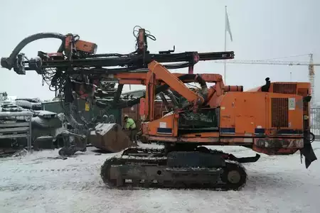 Rotary Drilling Rig 2001 Tamrock Scout 500 (2)