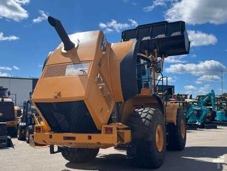 Chargeuse sur pneus 2011 Caterpillar 980H (2)