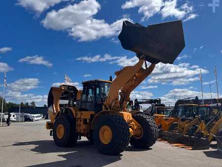 Chargeuse sur pneus 2011 Caterpillar 980H (7)