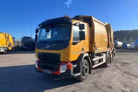 Altri 2015 Volvo FL 280 (1)
