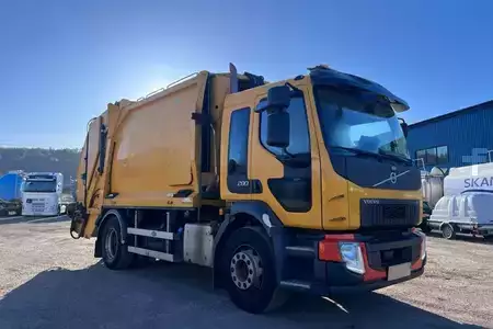 Altri 2015 Volvo FL 280 (2)