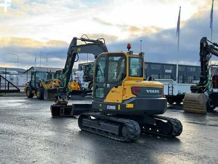 Koparki gąsienicowe 2015 Volvo ECR 88 D (1)
