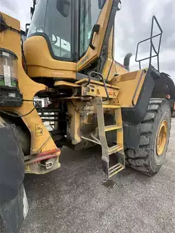 Ładowarki kołowe 2013 Volvo L250G (11)