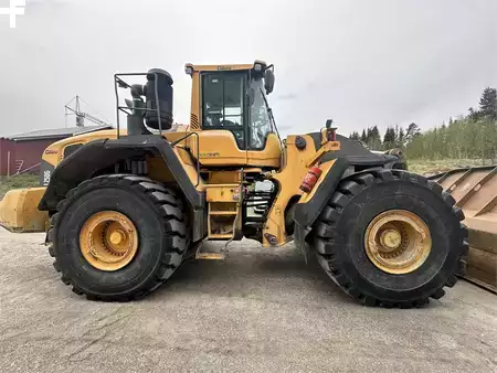 Ładowarki kołowe 2013 Volvo L250G (12)