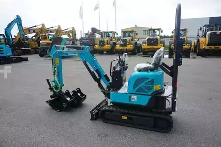 mini escavadeira 2025 Airman AX10U-7 (2)