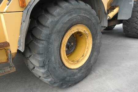 Nivelohjatut dumpperit 2005 Komatsu HM 300-2 (13)