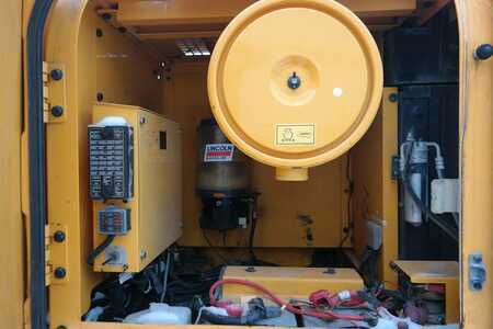 Telakaivinkoneet  2008 Hyundai R360L-7 (16)