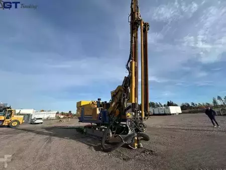 Rotary Drilling Rig 2004 Hausherr HSB 2000 (7)