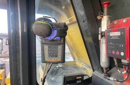 Dumpperit 2013 Komatsu HD405-7 (9)