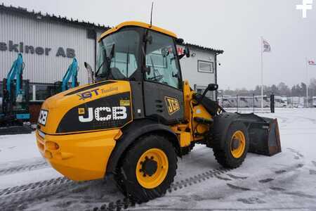 JCB 409