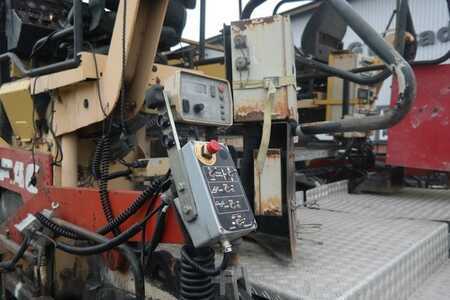 Kerékburkoló 2003 Dynapack F121 4WD (4)