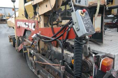 Kerékburkoló 2003 Dynapack F121 4WD (5)