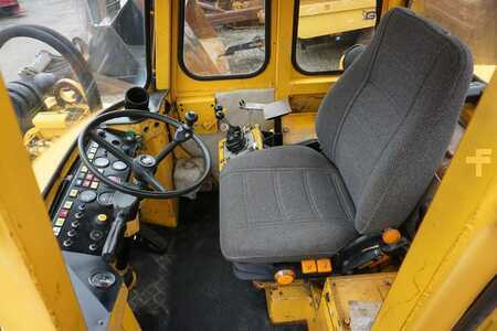 Kerekes rakodó 1982 Volvo 4500 (2)