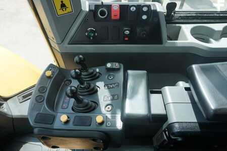 Chargeuse sur pneus 2015 Caterpillar 980 M (11)